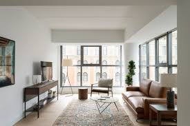 Morris Adjmi Creates Homey Roost East Market Hotel In Philadelphia Living Room Modern Home Deco Living Room Lighting