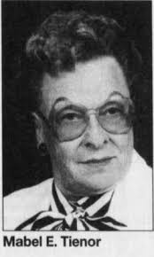 Mabel E Junk Arends Tienor (1926-2010)