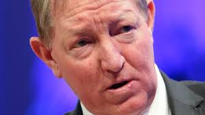 New Zealand man challenges environment minister to a fist fight over water  pollution policy