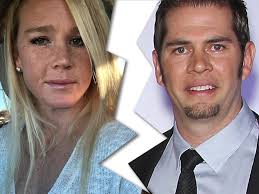 UFC Star Holly Holm Files for Divorce, Wants Maiden Name Back