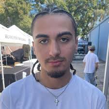 Aaron Arrieta's Instagram, Twitter & Facebook