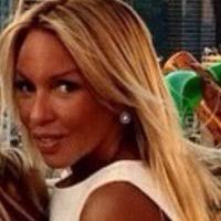 Elena Notaro's Instagram, Twitter & Facebook