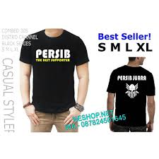 Patch baju pertam gold, baju kedua patch biru navy, baru jersey ketiga warna disesuaian dengan warna sponsor asli, ungkap iwan. Desain Baju Persib Simple