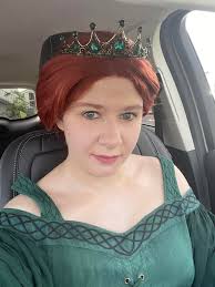 Pictures with Princess from Shrek at Rennfest?