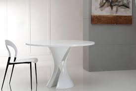 Pedestal table gives you more flexibility to accommodate more people. 15 Lovely Circular White Dining Tables Home Design Lover