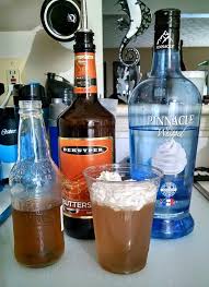 Butterbeer 2oz Whipped Vodka 2oz Buttershots Schnapps 6oz Cream Soda Mix Together In Shaker W Ice Strain Into Glass Can Whipped Vodka Drinks Fun Drinks