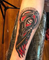 Around the world, traditional japanese tattoo is famous because of its easiest recognizable quality. Kate Collins Putting A Punk Rock Spin On Traditional Tattooing Female Tattooers