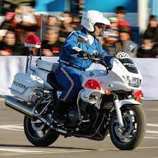 ゆいさんはinstagramを利用しています cbってやっぱカッコイイヨネ 埼玉県警 埼玉県警察 県警 警察 警察官 白バイ スキップ 警察好きな人と繋がりたい 写真好きな人と繋がりたい 流し撮り police policecar policebi 白バイ 警察 警察官
