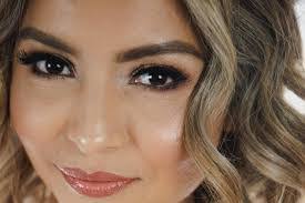 Krista Denton's Instagram, Twitter & Facebook