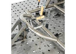 Résultat de recherche d'images pour "welded assembly locating tabs & slots"