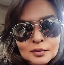 Do you accept men's clothing donations?