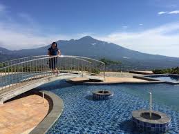 Bob bakal berikan rekomendasi 11 kolam renang yang ada di semarang beserta. Rekomendasi Hotel Di Batu Malang Dengan Kolam Renang Instagramable