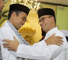 Ustadz abdul somad tetap menyampaikan ceramah walaupun tak bisa dengan cara tatap muka secara langsung. Anies Ceramah Ustad Abdul Somad Sistematis Ilmiah Dan Ada Sastra Pada Kata Katanya Okezone Megapolitan
