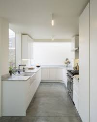 Kleine Kuche Einrichten Ideen Fur Mehr Platz Das Haus Kuche Einrichten Kleine Kuche Einrichten Kleine Kuche