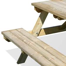 The idea is to do a picnic table but with the minimum of work and keeping the pallet aspect. 8 Seater 6ft Wooden Garden Outdoor Furniture By Westmount Living Large Pub Picnic Bench Table
