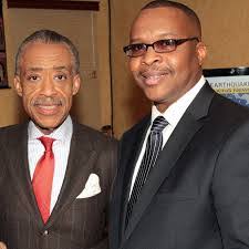 Wendy Outland's Instagram, Twitter & Facebook