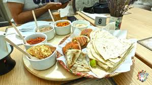 Saffron By Jena مطعم زعفران في باب البحرين Kaifii