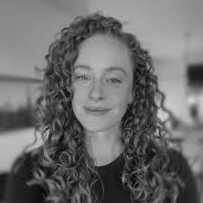 Abbey Gill's Instagram, Twitter & Facebook