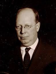 Thomas Blaha's Instagram, Twitter & Facebook