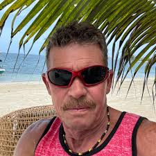 Mark Walter is wasting NO TIME in Los Angeles 😳 What do you think sparked  this? 🤔