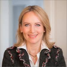 Dr. Veronica Fabricius