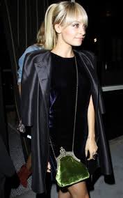 Pin By Alesia Arnold On Style Stalk Celebrity Style Fashion Nicole Richie Style