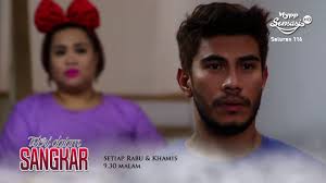 Saksikan drama terbaharu hyppsensasi, isteri dalam sangkar bermula 17 oktober 2018 setiap rabu dan khamis jam 9:30 malam lakonan daripada:nina iskandar. Isteri Dalam Sangkar Ep 15 By Hyppsensasi