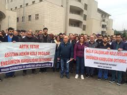 Maybe you would like to learn more about one of these? Mersin Universite Hastanesi Nde Sorunlar Cozulsun Diyen Saglik Emekcileri Is Birakti Ses