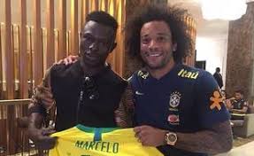Askia mohammad i, was a 15th century emperor of. Trop De Love Marcelo Offre Son Maillot A Mamoudou Gassama