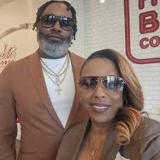 I Have A Question(s) For The Men In The Group And Or Women If You Feel The  Need To Add I'm A Woman By The Way, Dear Group Is There Anything Wrong