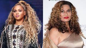 Beyonce Lets Mom Tina Knowles Brush Her Beautiful Natural Hair Until It Gets Annoying Natural Hair Styles Mom Hairstyles Hair Videos