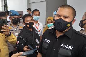 Tugas dan kewenangan pejabat pembuat akta tanah (ppat) dan pejabat lelang. Pejabat Daerah Dan Tanah Pekan Portal Rasmi Pdt Hulu Langat Tawaran Pelupusan Tanah Pekan Pandamaran Klang Badan Pendapatan Daerah Apresiasi Pemberi Pajak Mixxr