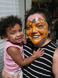 Tiana has a stomach virus poor baby. She been up and sick all night and  this morning. Tgats why she was so dizzy looking