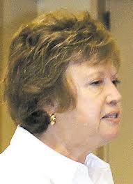 Janet Ayres's Instagram, Twitter & Facebook