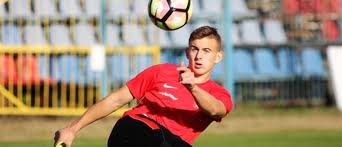 Se muestran todas las noticias relevantes en relación al jugador. Pilka Nozna Kozlowski W Top 50 Talentow