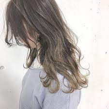 イエベ秋 オータムタイプに似合う髪色は オーダー方法 旬カラーもご紹介 ヘアスタイリング 髪 色 グラデーション ヘアカラー
