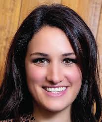 Using algorithms to identify social activism and climate skepticism in  user-generated content