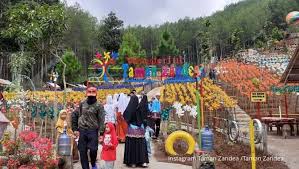Mulai dari yang masih natural sampai yang sudah. Tempat Wisata Teranyar Kabupaten Bandung Punya Taman Zandea