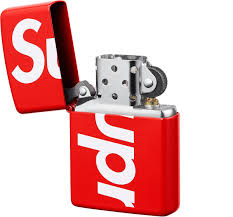 Supreme zippo