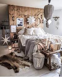 What S Hot On Pinterest Vintage Bedroom Ideas For Your New Home Bedroom Interior College Bedroom Decor Home Decor Bedroom
