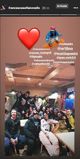 Da piccola sogna di lavorare nel mondo della moda, ma il lavoro da modella non fa per il suo fisico statuario: Motogp Valentino Rossi E Francesca Sofia Novello Non Sono Soli Sulla Neve Reunion Di Piloti A Madonna Di Campiglio Foto