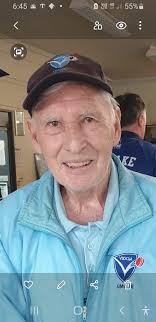 It is with great sadness that the Watts family announces that Gary James  Watts passed away peacefully among close family