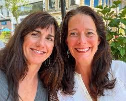 Carolyn Vick's Instagram, Twitter & Facebook