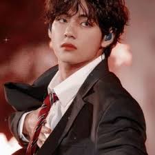 Maybe you would like to learn more about one of these? Kim Yoo Jung Kim Taehyung Relationship Bts V Ideal Type Of Girl 2021 Kfanhub