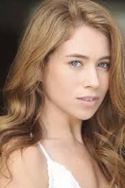 Alix Lane's Instagram, Twitter & Facebook