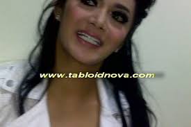 KD: Jarang Perempuan Jenius