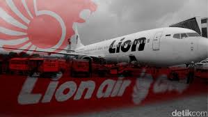Menurut knkt, pesawat tersebut masih dalam keadaan mesin yang aktif sesaat sebelum jatuh ke laut. Pesawat Lion Air Jatuh Ke Laut Kedalaman 35 Meter