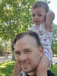 See more of nagy feró on facebook. Nagy Fero Unokaja Tunderi Kislany A 2 Eves Aliz Olyan Mint Egy Porcelanbaba Hazai Sztar Femina