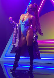 Jennifer lopez, left, and alex rodriguez take a selfie as they arrive at the 26th annual screen actors guild awards at the shrine auditorium & expo hall on sunday, jan. She S Coming Jennifer Lopez Confirms New Music On The Way That Grape Juice