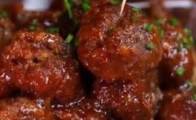 Recette Boulettes De Boeuf A La Sauce Sucree Et Epicee Mijoteuse Rib Recipes Ribs Recipe Oven Beef Recipes